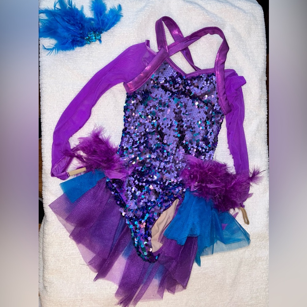Girls dance costume